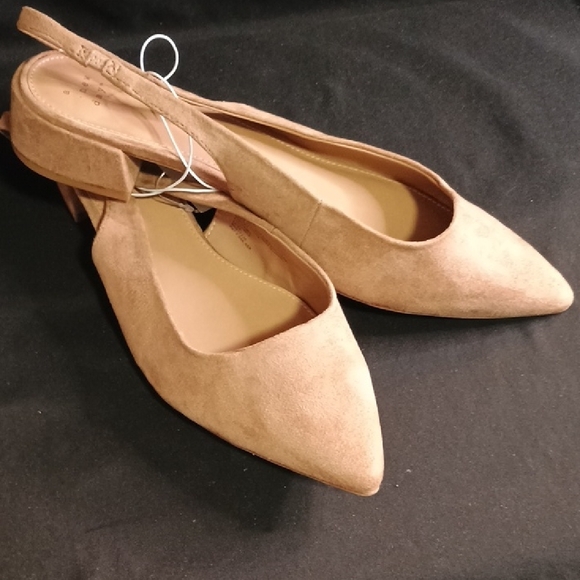 a new day Tan Pointed-Toe Flats Slingback - Picture 1 of 5